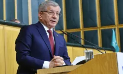 Davutoğlu, Cenazesinde İstemediği İsimleri Açıkladı