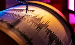 7.1 Büyüklüğünde Deprem!