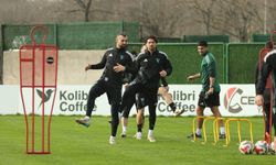 Kocaelispor iki eksikle Gaziantep FK hazırlıklarını sürdürüyor