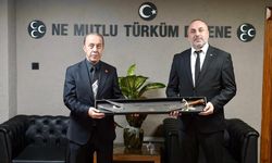 MHP İzmit tam kadro İl Başkanı’na gitti