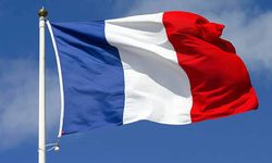 Fransa Sandık Başında: 49 Milyon Seçmen Oy Kullanıyor