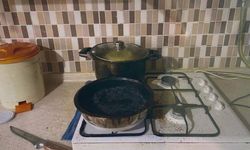 Torunları İçin Yemek Yaparken Hayatını Kaybetti