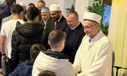 Başkan Büyükakın Bayram Namazı Sonrası Konuştu: "Rabbim gerçek bayramlar nasip etsin"