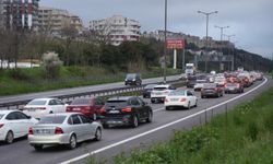 Kocaeli'den O Yöne Gidişler Kilitlendi