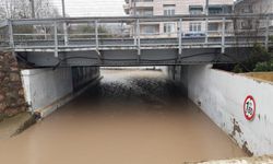 Kocaeli’de yağmur taşkına neden oldu