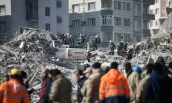 6 Şubat'ta Ailesini Kaybeden Vatandaşa 300 Bin Lira Manevi Tazminat