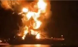 Basra Körfezi’nde 2 Tanker Patlatıldı!