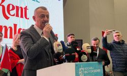 Başkan Büyükakın: "Bu yıl buruk bir bayram yaşıyoruz"