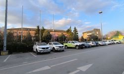 Eleştiriler sonrası CHP’den adım: Miting alanındaki bayraklar toplandı