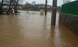 Aşırı yağış Gebze’yi vurdu: Cumaköy Uludere sular altında