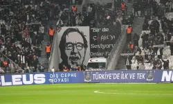 Beşiktaş Tribünlerinden İlber Ortaylı’ya Vefa