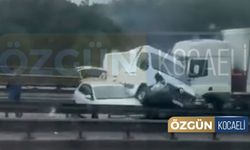 Kocaeli'de Zincirleme Kaza! İstanbul Yönü Kapandı