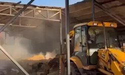 Kocaeli'de Ahır Alevlere Teslim Oldu