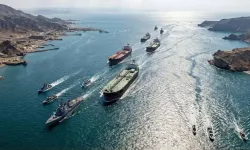 Hürmüz Boğazı’nda kriz: Tanker trafiği durdu