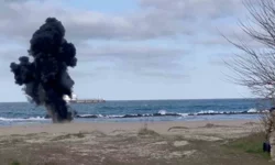 Sahilde Şüpheli Cisim! SAS Komandoları İmha Etti