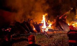 Sağanak sonrası felaket: Yıldırım düşmesi yangına yol açtı