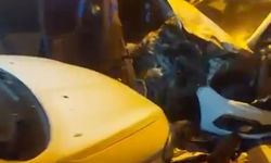 Gebze’de Feci Kaza Kamerada: 4 Araç ve Market Zarar Gördü