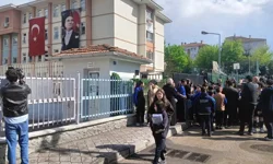 Beşinci Sınıf Öğrencisi Çantasında Tabancayla Okula Geldi