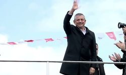 Özgür Özel Mitingden Ara Seçim Çağrısı Yaptı