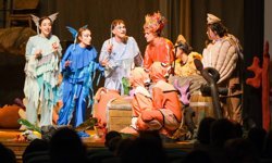 Minikler Körfez’in Değişimini Tiyatroda İzledi