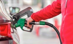 Motorinde Beklenen İndirim Bu Gece Başlıyor