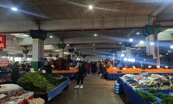 Doğu Kışla Pazarında Mevsim Değişti, Fiyatlar Düştü