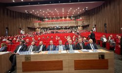 Büyükşehir meclisinde seçim günü