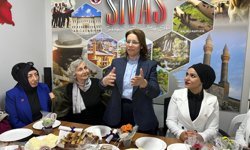 Başkanvekili Abiş: "Kocaeli, Hemşericilik Dernekleriyle Güçlü"