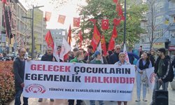 THTM Kocaeli’den 23 Nisan yürüyüşü