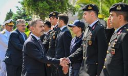 Vali Aktaş’tan bayram mesaisindeki ekiplere ziyaret