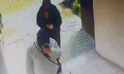 Evlerden Hırsızlık Şüphelisi İki Kadın Yakalandı