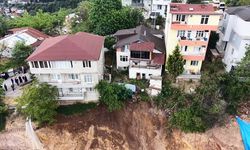 İzmit'te Toprak Kayması Havadan Görüntülendi