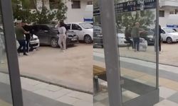 Kızların Kavgasını Ayırmak İstediler, Bıçaklı Saldırıyla Karşılaştılar