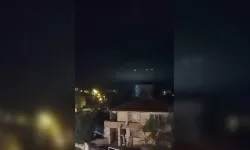 Kocaali’de Gökyüzündeki Işıklar Merak Uyandırdı