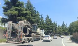 Kocaeli'de Tır Akan Trafiği Tehlikeye Soktu