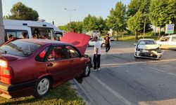 Komşuda feci kaza: Kafa kafaya girdiler