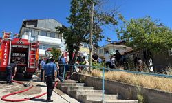 İzmit'te Yangın! Bir Şahsın Evi Yakıp Kaçtığı İddia Edildi