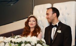 Abdulhamid'in Torunu Kocaeli'de Evlendi