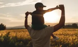 Bilim “Baba Beyni”ni Çözdü! Babalık Erkekleri Biyolojik Olarak Değiştiriyor