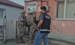 Kocaeli'de Özel Harekat Destekli Operasyon Kamerada