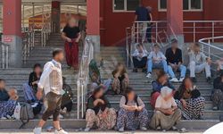 Adliye Önünde Kanlı Olayı Polis Önledi