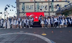 Bilnet Okulları'nda Gurur Günü: 127 Öğrenci Mezun Oldu