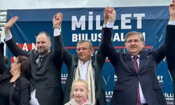 Özgür Özel’den Kocaeli’ye sürpriz telefon