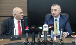 Başkan Büyükakın’dan Gölcük’e kapalı pazar yeri sözü