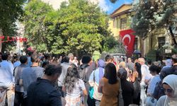 İzmit'te Tatil Zili Çaldı! Tatlı Heyecana Mikrofon Uzattık