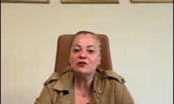 Görevden alınır alınmaz açıklama yaptı: "İlçe binamızdayız"