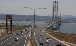 Otoyol ve Köprü Geçiş Ücretlerine Zam Geldi