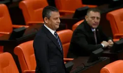 Özel, kurulacak partinin adını açıkladı! İşte isim ve logo detayları...