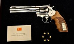 NATO hediyesi bazı liderlerin ülkesine giremedi
