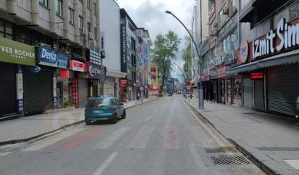 İzmit tam kapanma yasağının 4'üncü günü böyle görüntülendi